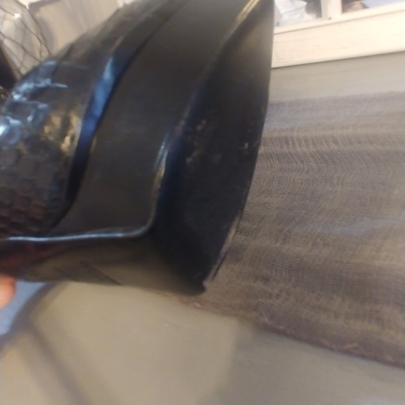 Saint Laurent Python Janis Booties - Picture 3 of 3